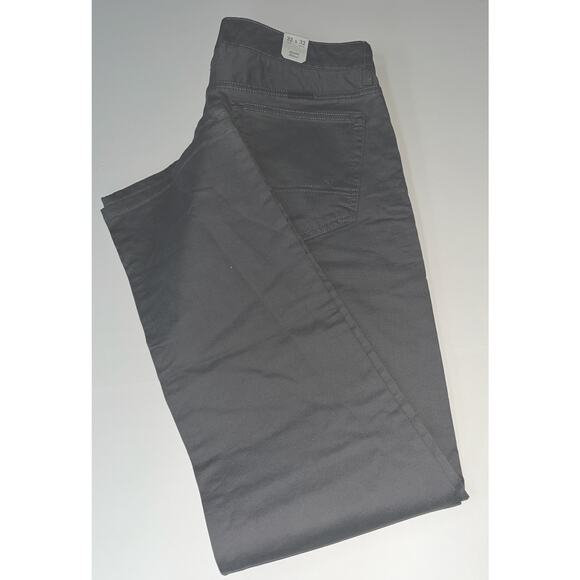 Untuckit Men’s Grey Relaxed Fit Pants 32x32 NWT - Picture 6 of 6